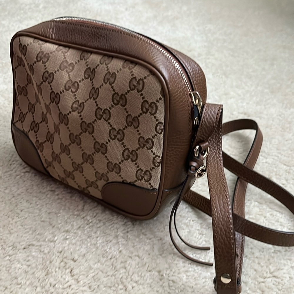 Gucci guccissima crossbody bag in brown